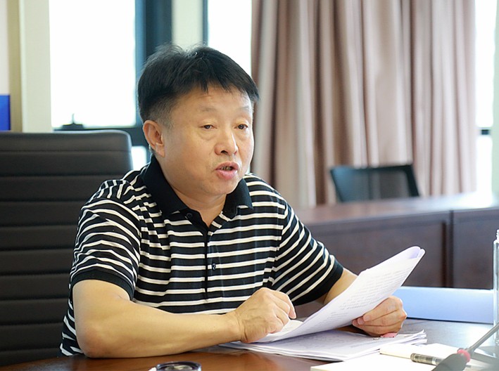 海洋之神集团党委（扩大）会转达学习“不忘初心、切记使命”主题教育聚会精神