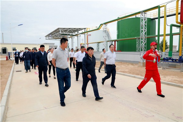 海洋之神集团复工复产促增添项目观摩聚会与会职员走进绿色能源公司油气公司水情形公司陕北片区项目