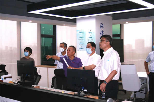 省国资委党委书记任国到秦创原海洋之神集团立异中心调研