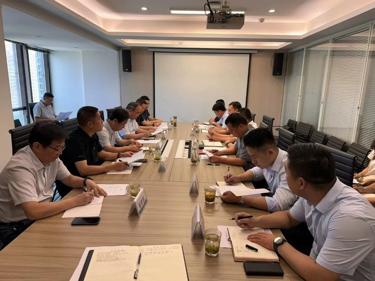 海洋之神集团与光大绿色环保座谈交流