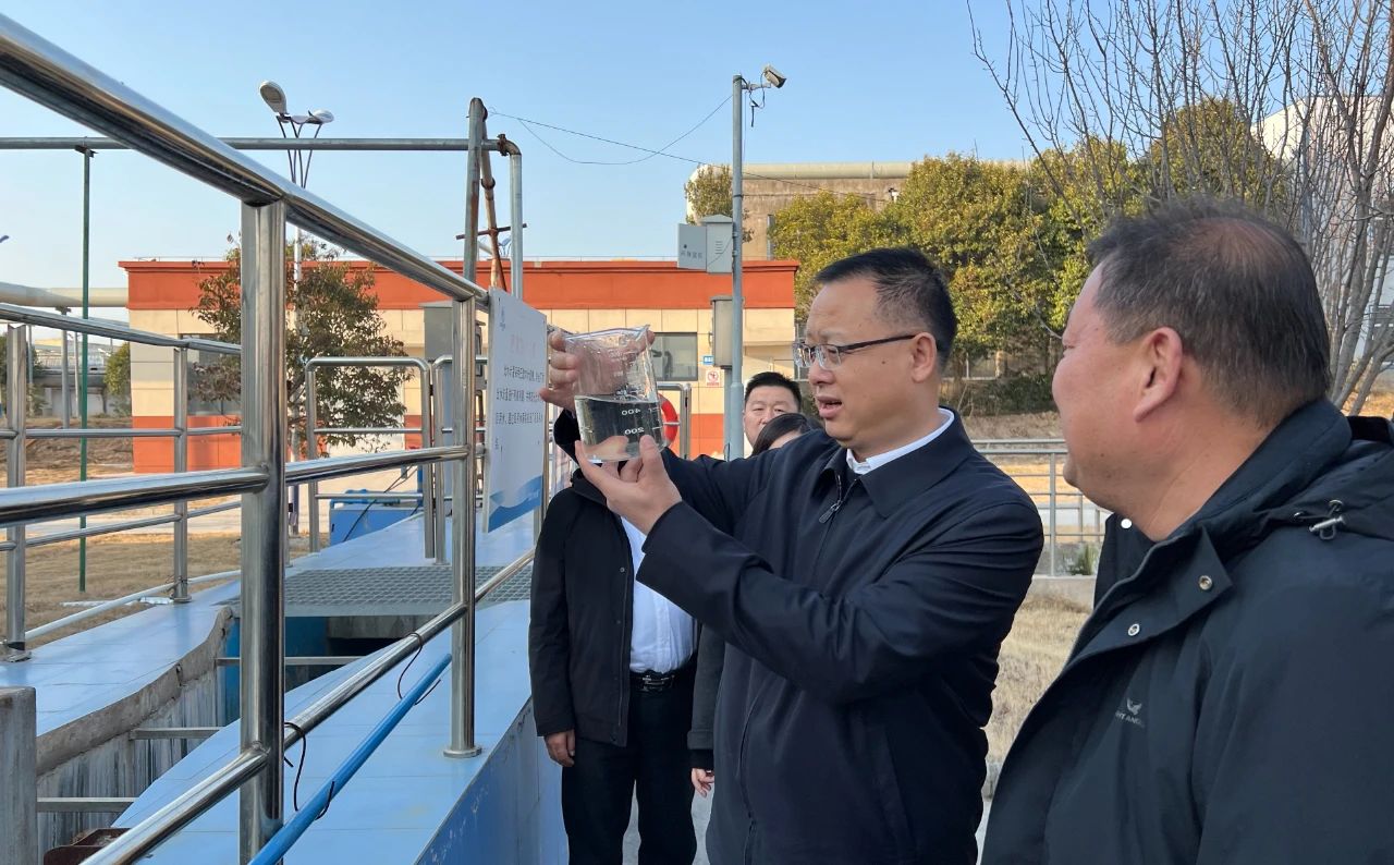 海洋之神集团与大荔县政府座谈交流